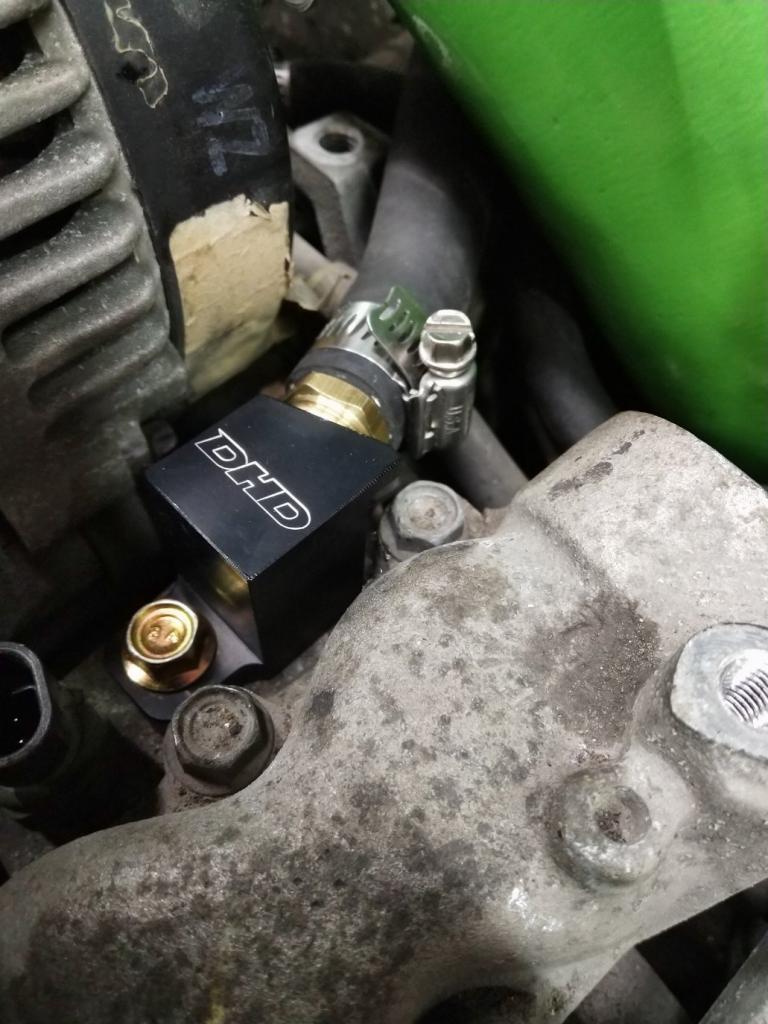 LLY Coolant Fitting