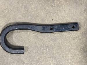 15661183 Passenger Side Front Tow Hook