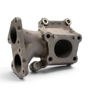 DHD 12728156-R Reconditioned L5P Duramax Turbo Pedestal Adapter 2017-2022